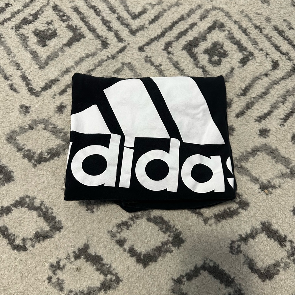 Adidas  big logo T shirt Black